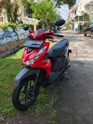 Jual bekas Honda beat 2021 jual cepat,lokasi di Bandung Kota