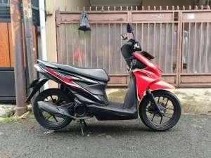 Jual bekas Honda Beat 2025 b dki bulan 11 orisinil,lokasi di Jakarta Barat