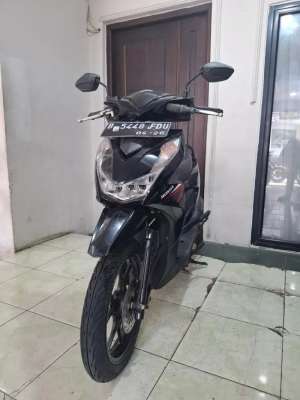 Jual bekas HONDA BEAT CBS 2021, HITAM ISTIMEWA,lokasi di Jakarta Selatan