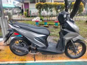 Jual bekas HONDA BEAT DELUXE FI 2023 pajak panjangB.dki,lokasi di Jakarta Timur