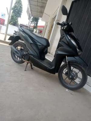 Jual bekas Honda beat deluxe iss idling stop,lokasi di Bandung Kota