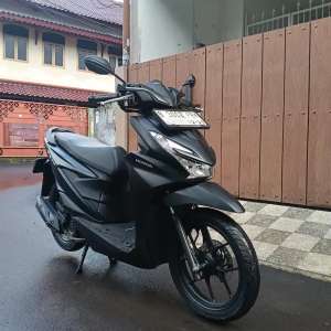 Jual bekas Honda BEAT Deluxe Smartkey Tahun 2024,lokasi di Jakarta Timur