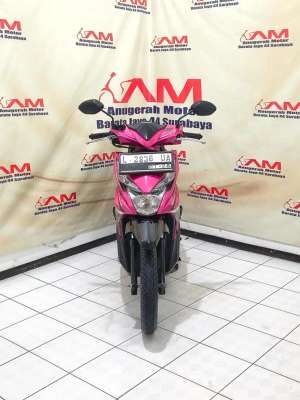 Jual bekas Honda Beat Eco Iss Tahun 2018 warna Magentha,lokasi di Surabaya Kota