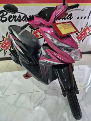 Jual bekas Honda Beat eco Magenta cbs iss,lokasi di  