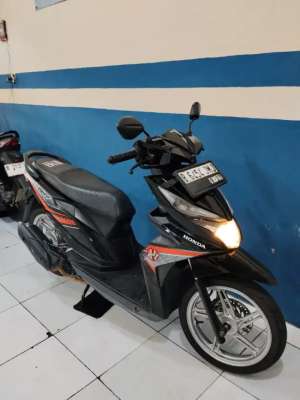 Jual bekas honda beat eco pajak hidup 2017 siap pakai,lokasi di Jakarta Selatan