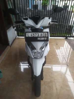 Jual bekas Honda Beat Eco Tahun 2019 Plat L Surabaya Surat Lengkap Pajak Hidup,lokasi di Sidoarjo  Kab.