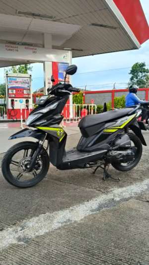 Jual bekas Honda Beat Eco th 2017 Orisinil Pajak Hidup,lokasi di Jakarta Selatan