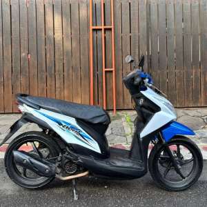 Jual bekas Honda Beat FI 110cc Tahun 2015,lokasi di Depok Kota