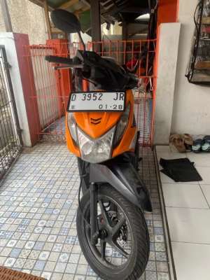 Jual bekas Honda Beat Fi 2013,lokasi di Bandung Kota