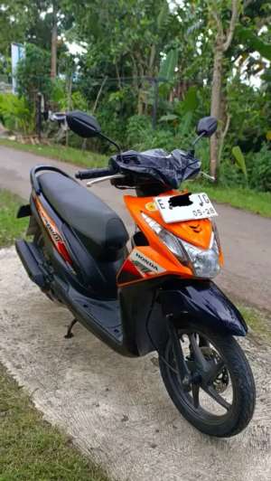 Jual bekas Honda Beat fi 2013,lokasi di Cirebon Kota