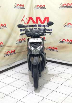 Jual bekas Honda Beat fi Esp Tahun 2015 warna hitam,lokasi di Surabaya Kota