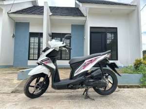 Jual bekas Honda beat fi tahun 2013 bekasi kabupaten,lokasi di Bekasi Kota