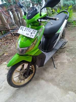 Honda beat karbu , tersedia melalui melalui situs Olx