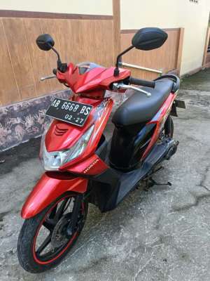 Jual bekas Honda beat karbu th 2012,lokasi di Sleman Kab.