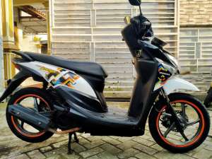 Jual bekas Honda Beat pop stater alus lengkap sehat keterangan detail dibawah,lokasi di Tangerang Kab.