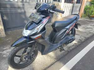 Jual bekas HONDA BEAT TAHUN 2012,lokasi di Madiun Kota