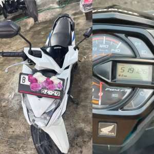 Jual bekas Honda beat tahun 2019,lokasi di  ,Jakarta Barat