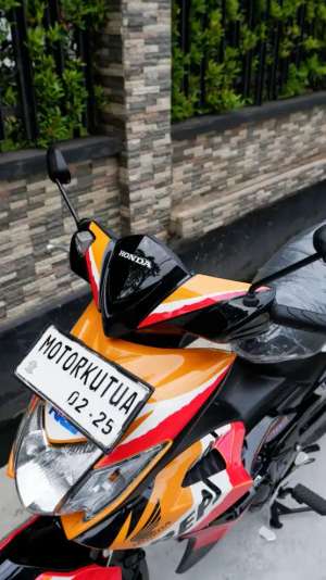 Jual bekas Honda Blade 110 Tahun 2011,lokasi di Jakarta Barat