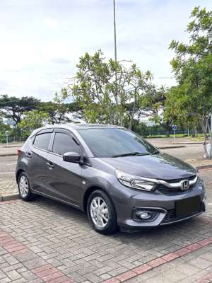 Jual bekas HONDA BRIO 1.2 E SATYA AT Matic 2021 tdp 10 juta,lokasi di Jakarta Selatan