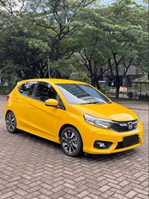 Jual bekas HONDA BRIO 1.2 RS AT Matic 2021 tdp 5 jutaa,lokasi di Tangerang Selatan Kota