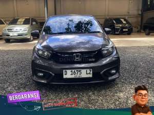 Jual bekas HONDA BRIO 1.2 RS CVT MATIC 2019 ISTIMEWA,lokasi di Bandung Kota