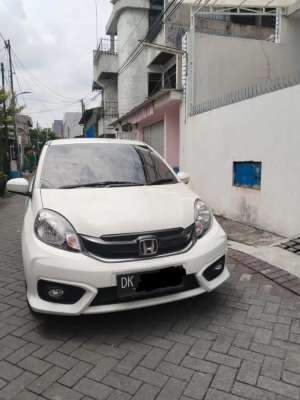 Jual bekas HONDA BRIO 1.2 SATYA E AT 2017,lokasi di Surabaya Kota