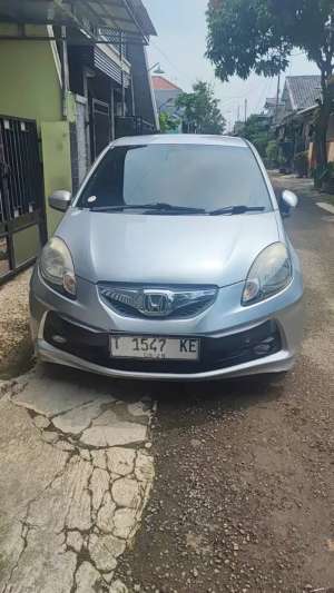 Jual bekas Honda brio 2015 AT,lokasi di Karawang Kab.
