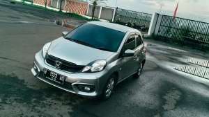 Jual bekas Honda Brio 2016 Bensin,lokasi di Semarang Kota