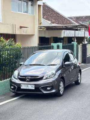 Jual bekas Honda Brio E2016 Manua,lokasi di Malang Kota