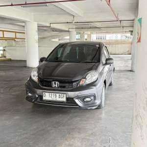Jual bekas Honda Brio E AT 2018 Satya KM 106rb Asli - Istimewa,lokasi di Bandung Kota