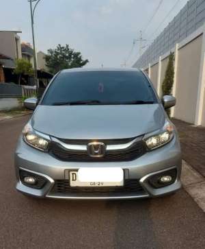 Jual bekas HondaBrio E CVT istimewa 1 tangan dari baru,lokasi di Bandung Kota