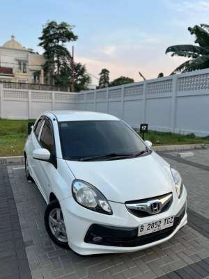 Jual bekas Honda brio E cvt 2015, Dp ringan,lokasi di Tangerang Selatan Kota