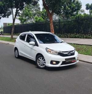 Jual bekas HONDA BRIO E CVT MATIC 2023,lokasi di Tangerang Selatan Kota