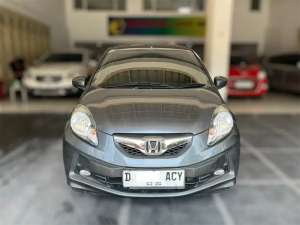 Jual bekas Honda Brio E matic 2014 Abu 1200cc terawat,lokasi di Bandung Kota