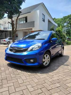 Jual bekas Honda Brio E matic 2016 hatchback biru istimewa,lokasi di Jakarta Selatan