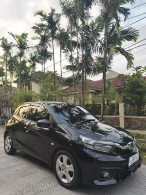 Jual bekas Honda brio Emenual tahun 2013,lokasi di Pariaman Kota