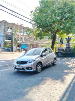Jual bekas Honda Brio e satya Automatic asli bali low km,lokasi di Denpasar Kota