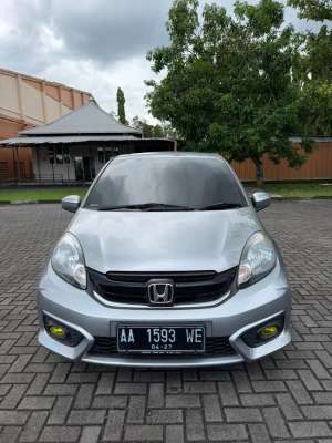 Jual bekas Honda brio matic 2017 tangan pertama dari baru,lokasi di Sleman Kab.
