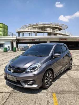 Jual bekas Honda Brio RS Automatic 2016 Kilometer Rendah Murah,lokasi di Jakarta Barat