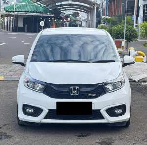 Jual bekas Honda Brio RS Nik 2018 AT Low Km Garansi 1 Tahun Mesin dan Transmisi,lokasi di Jakarta Pusat