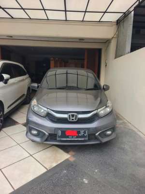 Jual bekas Honda Brio Satya 2022 Bensin,lokasi di Tangerang Kota