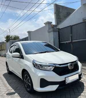 Jual bekas Honda Brio Satya 2026 Bensin,lokasi di Surabaya Kota