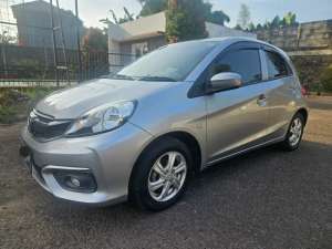 Jual bekas Honda Brio Satya AT 2016 facelift OTR 2017,lokasi di Tangerang Kota