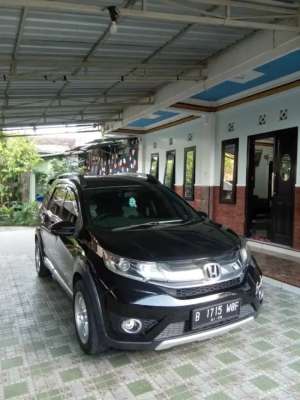 Jual bekas Honda BRv 2016 Type E Manual,lokasi di Temanggung Kab.