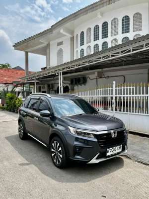 Jual bekas Honda BRV prestige sensing AT 2023,lokasi di Jakarta Timur