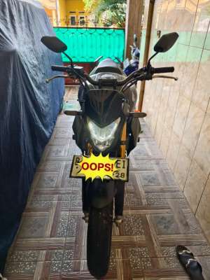 Jual bekas Honda CB 150r 2021 Plat Kab Bekasi,lokasi di Bekasi Kab.