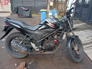 Jual bekas Honda CB150R 2013,lokasi di Jakarta Barat