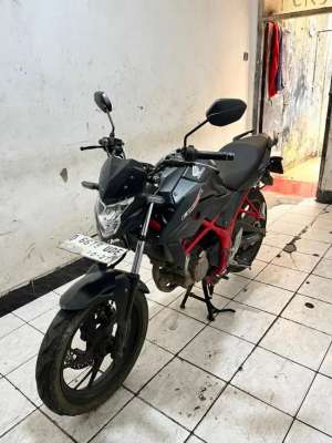 Jual bekas Honda cb150R 2017,lokasi di Bandung Kab.