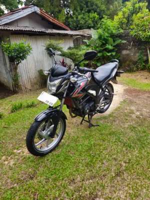 Jual bekas Honda CB150R old,lokasi di Bogor Kab.