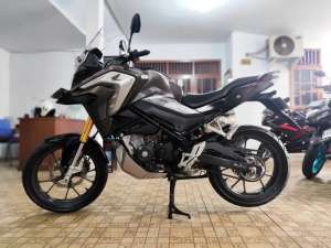 Jual bekas HONDA CB150X 2023 PAJAK 03 - 2027 MULUS ORI CB 150X CBX,lokasi di Tangerang Kota